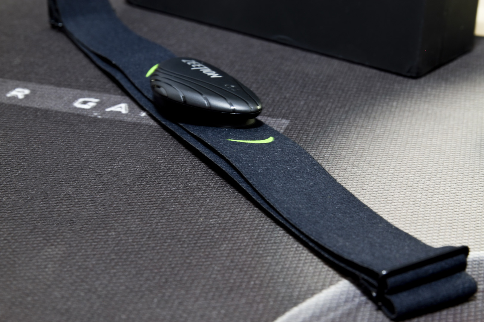 爱运动的你对心率了解吗?迅智H1心电带让运动更专业